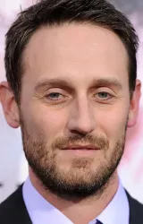 Джош Стюарт